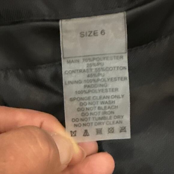 Maniere De Voir Matte & High Shine Belted Puffer Jacket Size 6 Black Mid Length - Picture 6 of 14